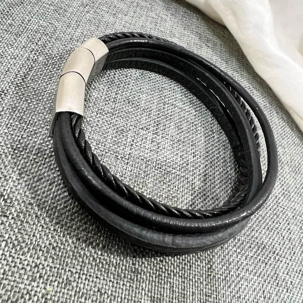 Men's Stainless Steel & Black Leather Bracelet With Stainless Steel Secu…☑️